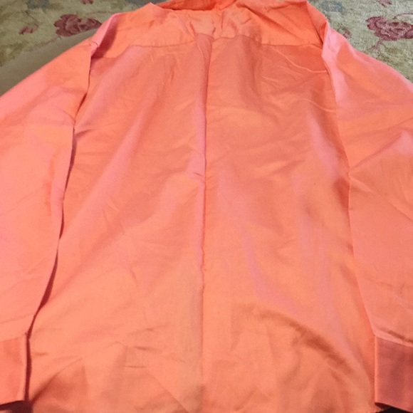 Button up top - Picture 6 of 8